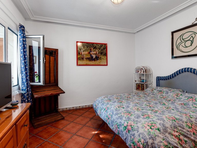 Villa for Sale in Costa Blanca Torrevieja, Alicante 39
