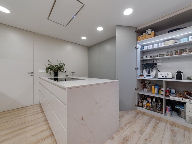 Apartment for Sale in Costa Blanca Torrevieja, Alicante 16