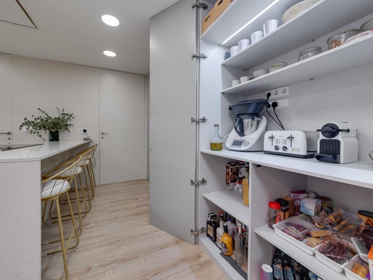 Apartment for Sale in Costa Blanca Torrevieja, Alicante 17