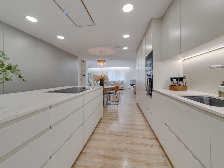 Apartment for Sale in Costa Blanca Torrevieja, Alicante 20