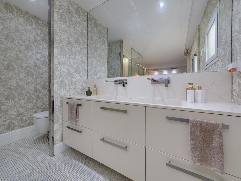 Apartment for Sale in Costa Blanca Torrevieja, Alicante 27