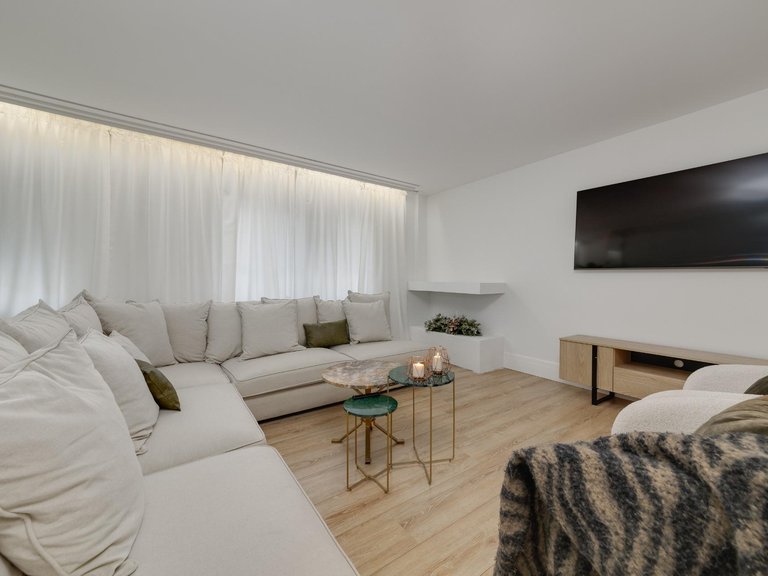 Apartment for Sale in Costa Blanca Torrevieja, Alicante 4