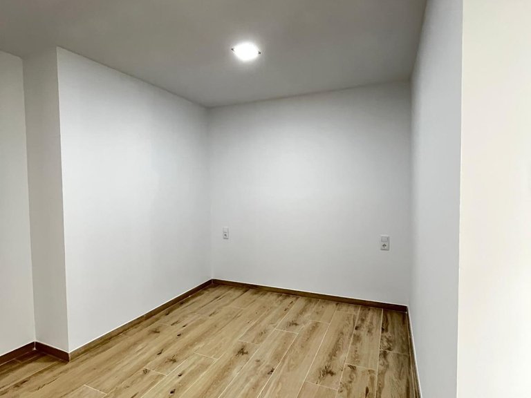 Apartment for Sale in Costa Blanca Torrevieja, Alicante 10