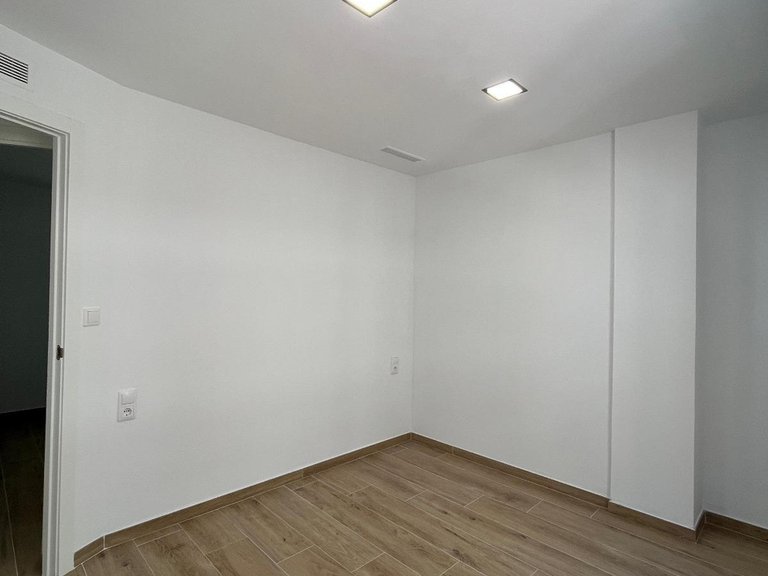 Apartment for Sale in Costa Blanca Torrevieja, Alicante 13