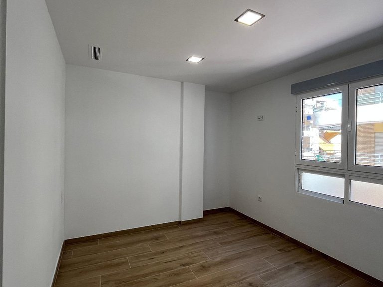 Apartment for Sale in Costa Blanca Torrevieja, Alicante 14