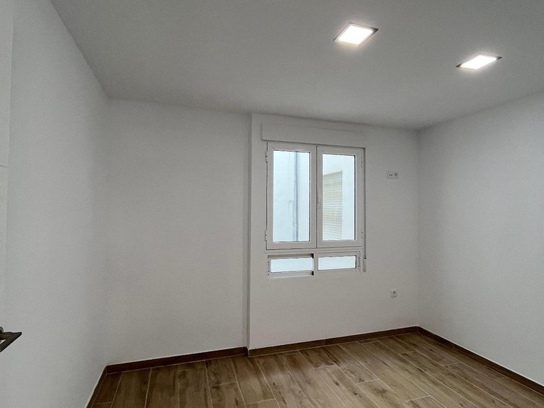 Apartment for Sale in Costa Blanca Torrevieja, Alicante 16