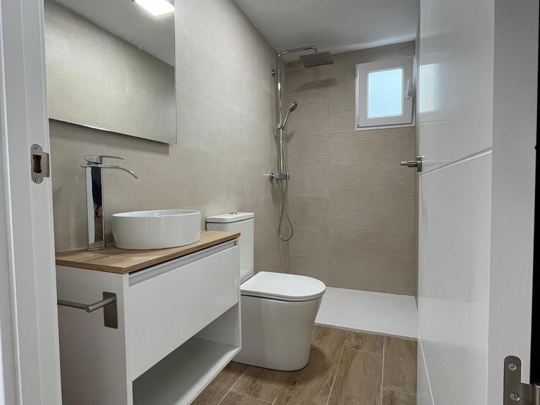 Apartment for Sale in Costa Blanca Torrevieja, Alicante 17