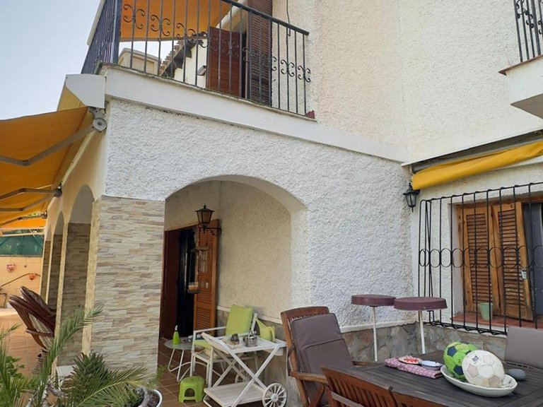 Villa for Sale in Costa Blanca Orihuela Costa, Alicante 4