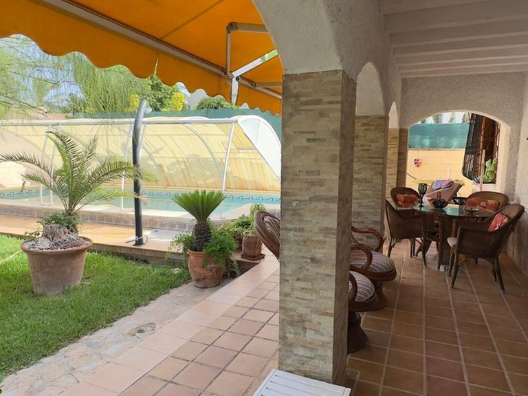 Villa for Sale in Costa Blanca Orihuela Costa, Alicante 5
