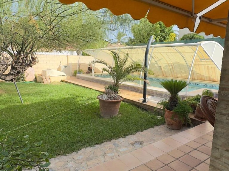 Villa for Sale in Costa Blanca Orihuela Costa, Alicante 6