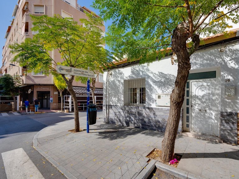 Town House for Sale in Costa Blanca Torrevieja, Alicante 38