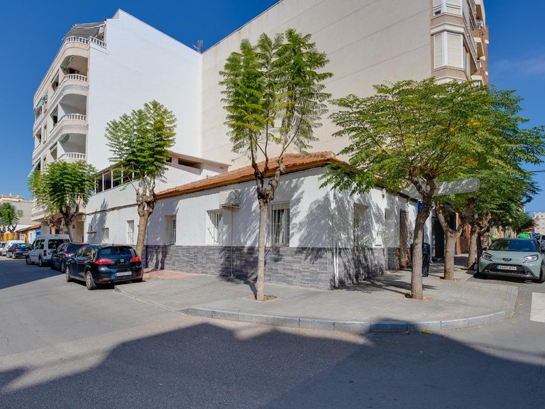 Town House for Sale in Costa Blanca Torrevieja, Alicante 39