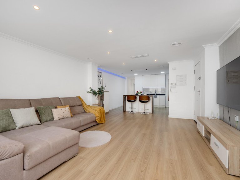 Apartment for Sale in Costa Blanca Torrevieja, Alicante 10