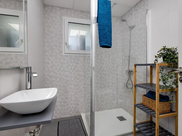 Apartment for Sale in Costa Blanca Torrevieja, Alicante 25