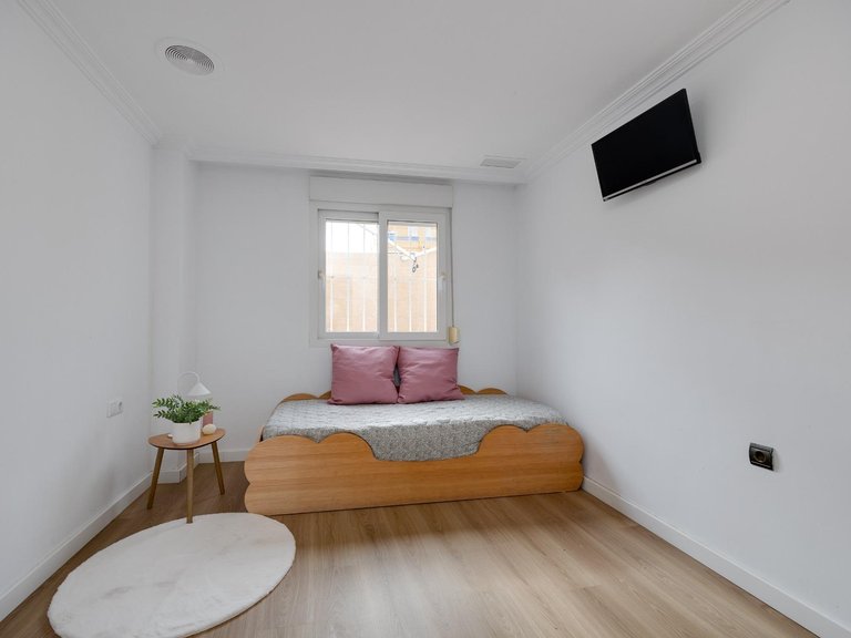 Apartment for Sale in Costa Blanca Torrevieja, Alicante 29