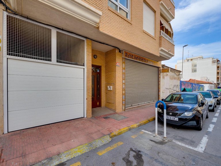 Apartment for Sale in Costa Blanca Torrevieja, Alicante 46