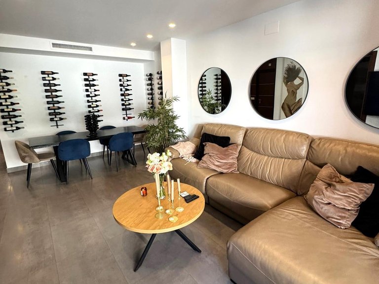 Apartment for Sale in Costa Blanca Torrevieja, Alicante 1