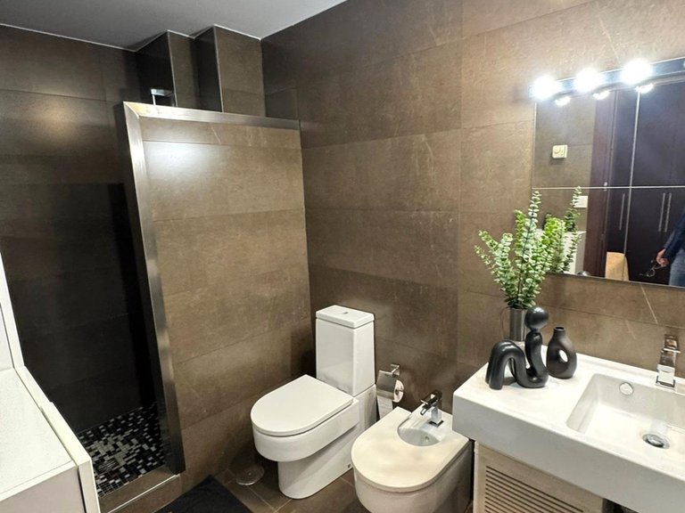 Apartment for Sale in Costa Blanca Torrevieja, Alicante 5