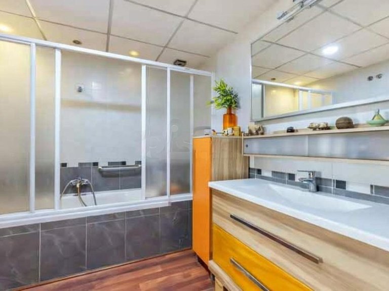 Villa for Sale in Costa Blanca Torrevieja, Alicante 23