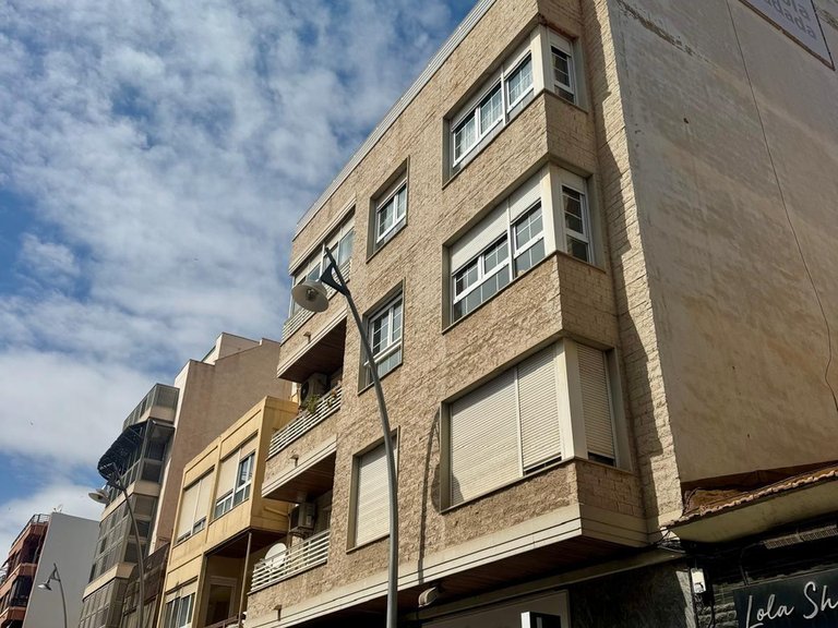 Apartment for Sale in Costa Blanca Torrevieja, Alicante 1