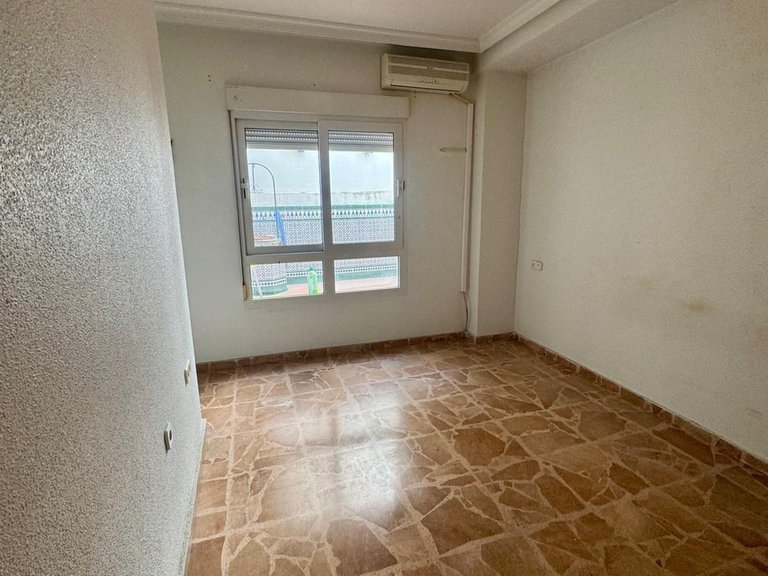 Apartment for Sale in Costa Blanca Torrevieja, Alicante 10