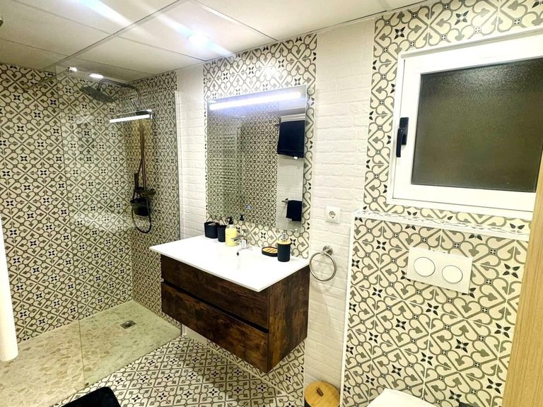 Apartment for Sale in Costa Blanca Torrevieja, Alicante 18