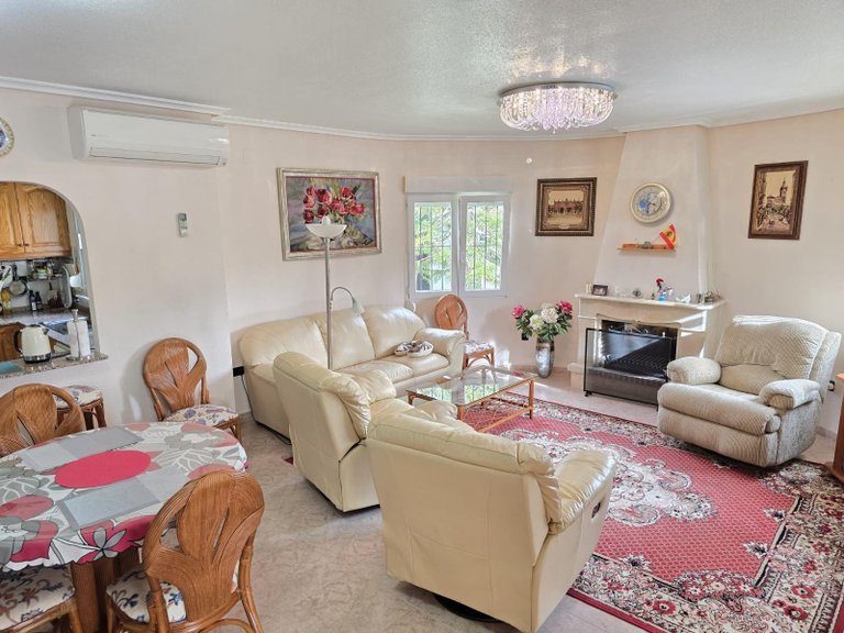 Villa for Sale in Costa Blanca Orihuela Costa, Alicante 8