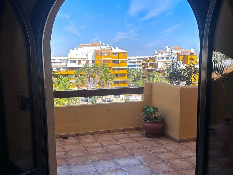 Apartment for Sale in Costa Blanca Torrevieja, Alicante 19