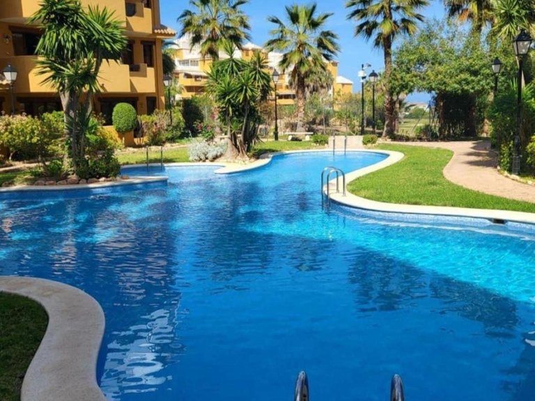 Apartment for Sale in Costa Blanca Torrevieja, Alicante 27