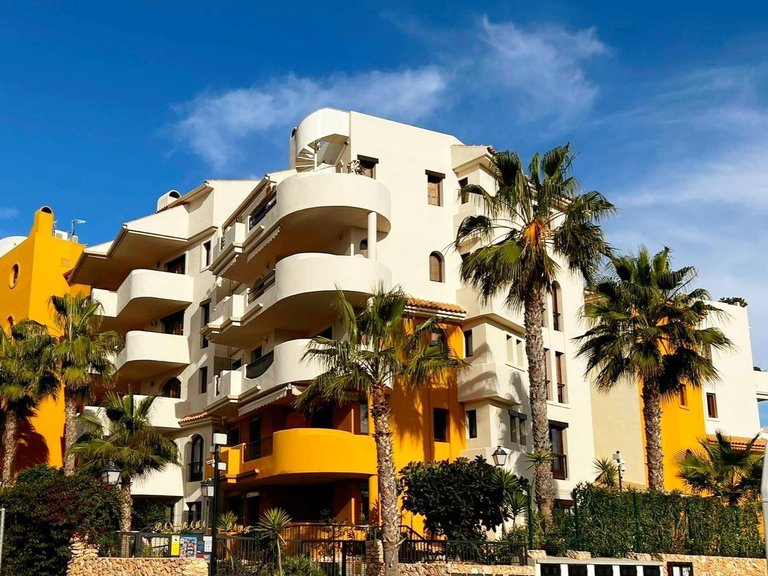 Apartment for Sale in Costa Blanca Torrevieja, Alicante 28