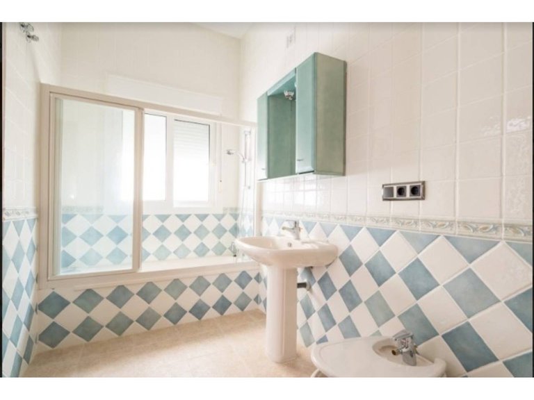 Apartment  for sale in Benalmádena, Malaga 16