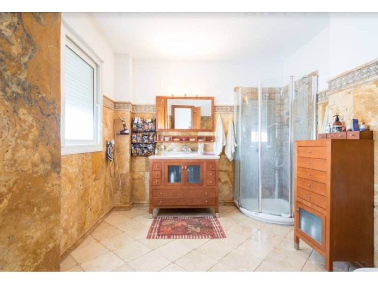 Apartment  for sale in Benalmádena, Malaga 34
