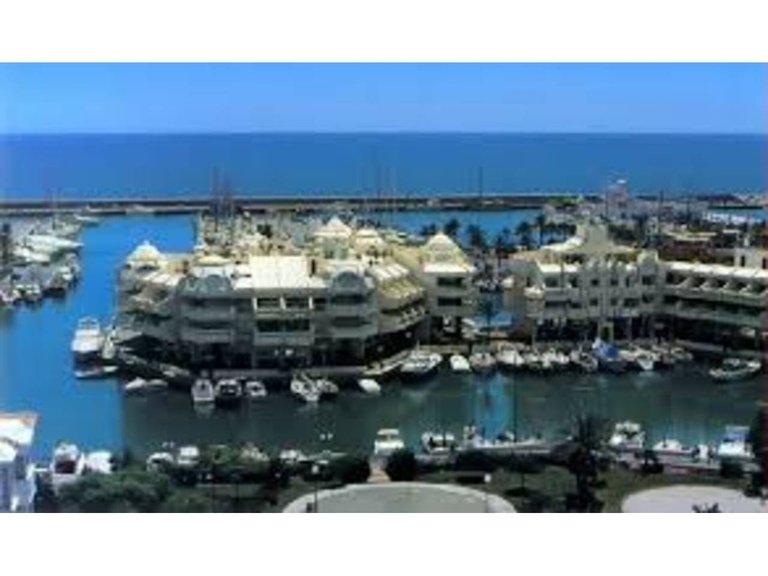 Apartment  for sale in Benalmádena, Malaga 8