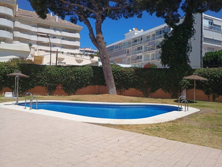 Apartment  for sale in Benalmádena, Malaga 17