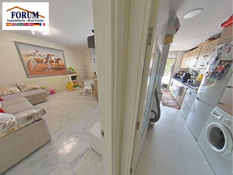 Apartment  for sale in Benalmádena, Malaga 16