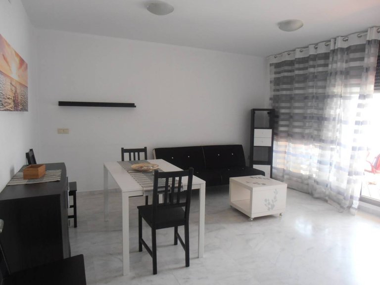 Apartment  for sale in Benalmádena, Malaga 2