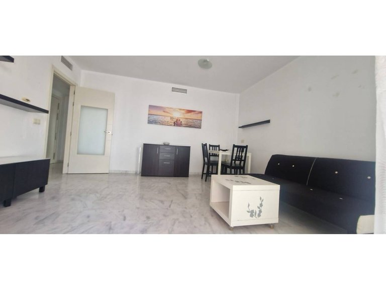 Apartment  for sale in Benalmádena, Malaga 27