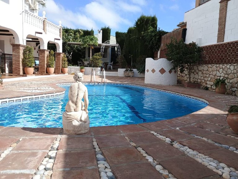 Villa  for sale in Benalmádena, Malaga 41