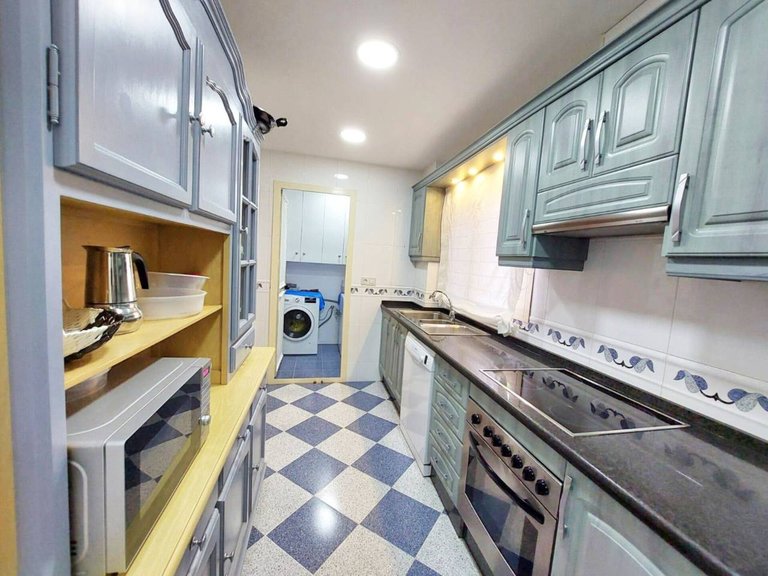 Apartment  for sale in Benalmádena, Malaga 26