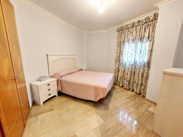 Apartment  for sale in Benalmádena, Malaga 21