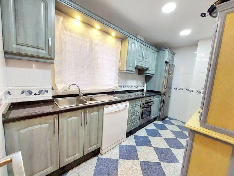 Apartment  for sale in Benalmádena, Malaga 4