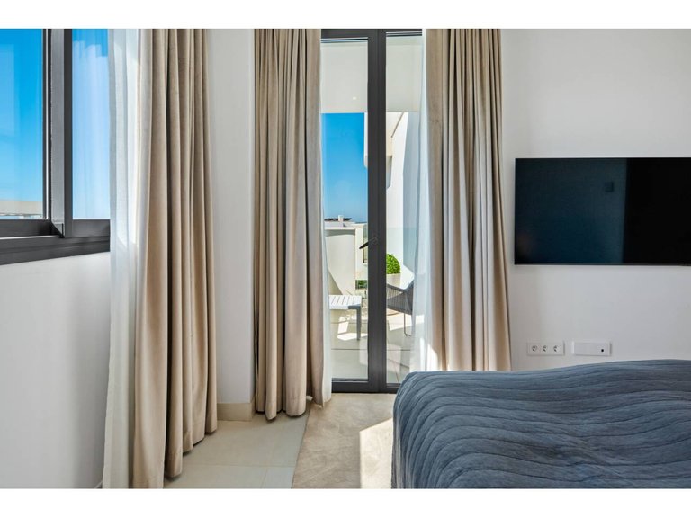 Apartment  for sale in Fuengirola, Malaga 29