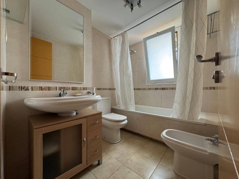 Apartment  for sale in Torremolinos, Malaga 11