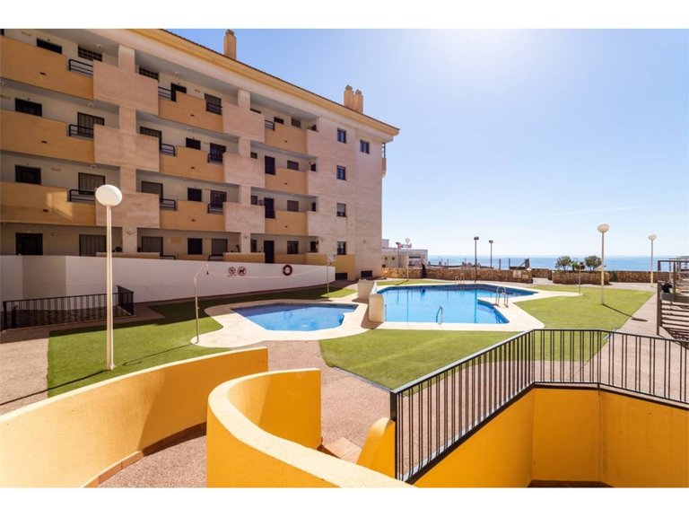 Apartment  for sale in Benalmádena, Malaga 9