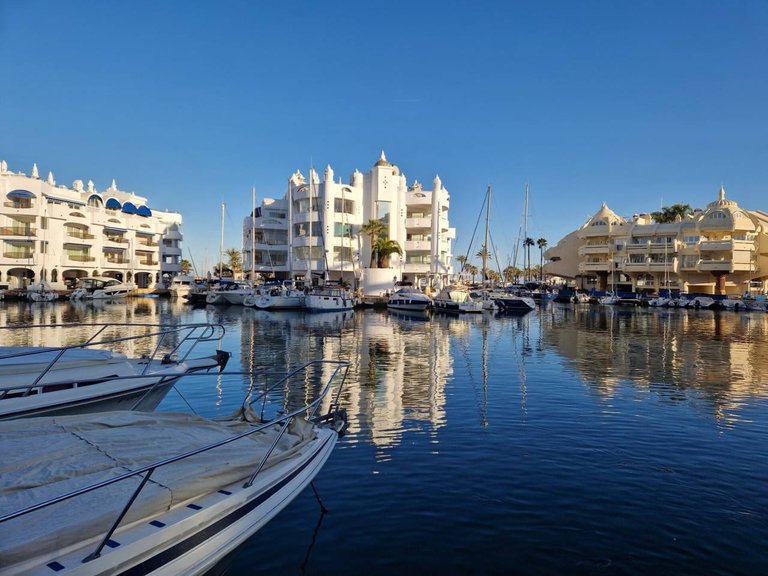 Apartment  for sale in Benalmádena, Malaga 5