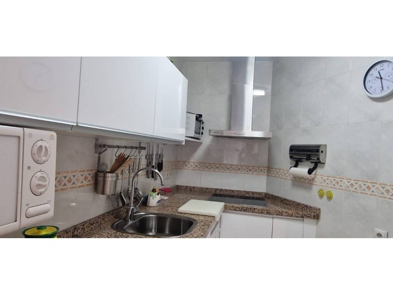 Apartment  for sale in Benalmádena, Malaga 13