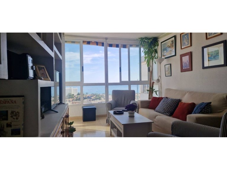 Apartment  for sale in Benalmádena, Malaga 1
