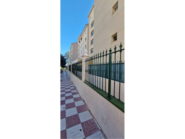 Apartment  for sale in Benalmádena, Malaga 9