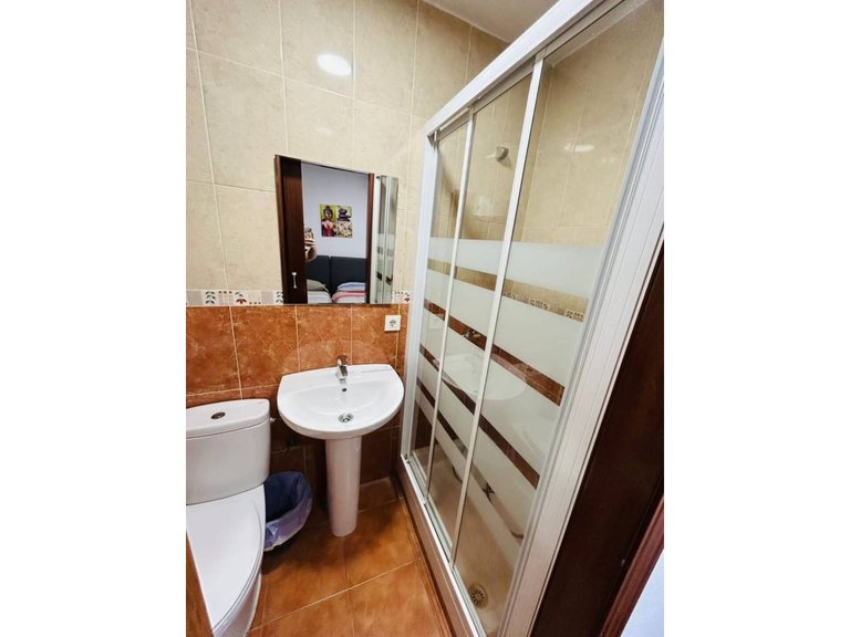 Apartment  for sale in Benalmádena, Malaga 34