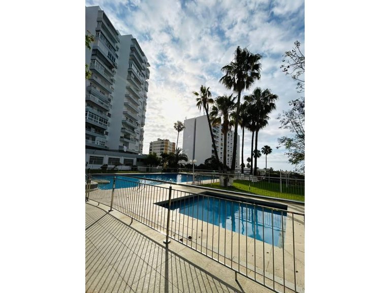 Apartment  for sale in Benalmádena, Malaga 43